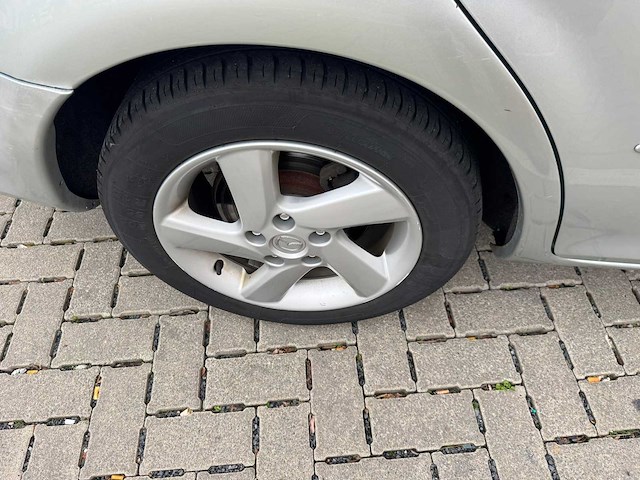 2004 mazda 6 - afbeelding 14 van  35