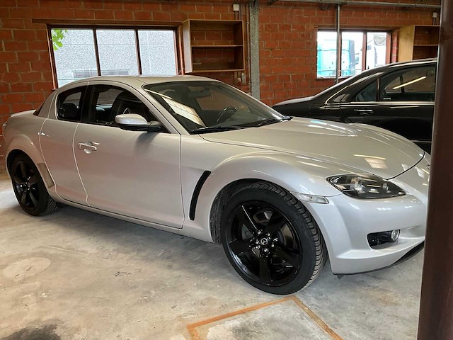 2004 mazda rx8 personenauto - afbeelding 31 van  34