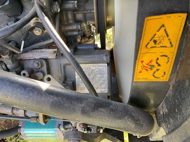 2004 mccormick g30r - minitractor - afbeelding 6 van  26