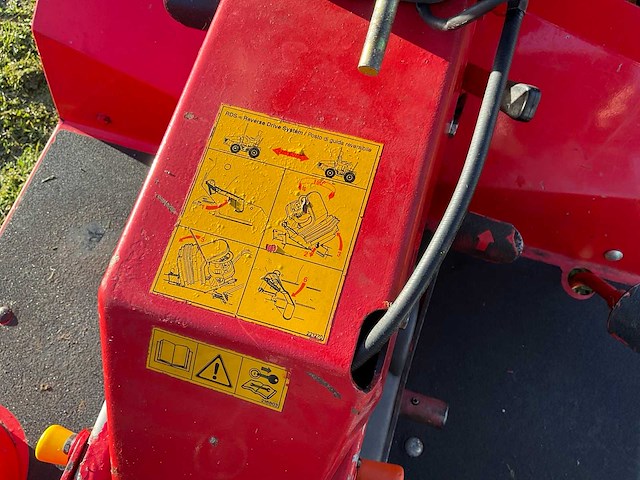 2004 mccormick g30r - minitractor - afbeelding 14 van  26