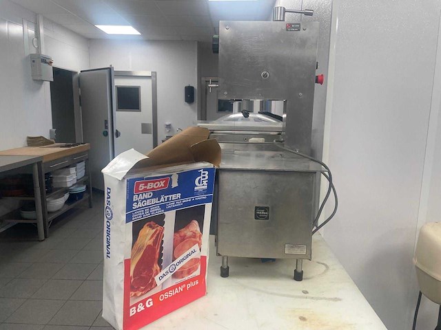 2004 medoc vleeszaagmachine - afbeelding 1 van  3