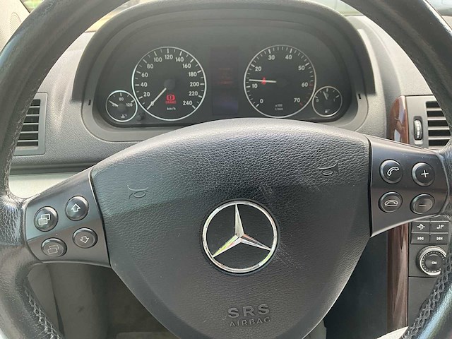 2004 mercedes a200 - airco - benzine - goed onderhouden - afbeelding 20 van  55