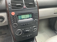 2004 mercedes a200 - airco - benzine - goed onderhouden - afbeelding 22 van  55