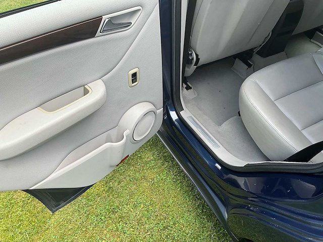 2004 mercedes a200 - airco - benzine - goed onderhouden - afbeelding 27 van  55