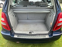 2004 mercedes a200 - airco - benzine - goed onderhouden - afbeelding 32 van  55