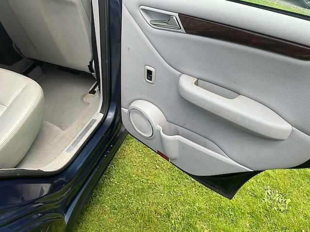 2004 mercedes a200 - airco - benzine - goed onderhouden - afbeelding 35 van  55