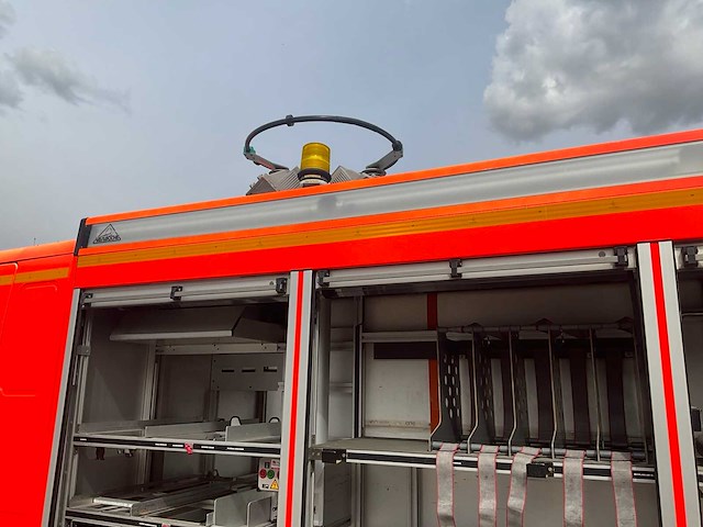 2004 mercedes-benz atego brandweerwagen - afbeelding 20 van  42