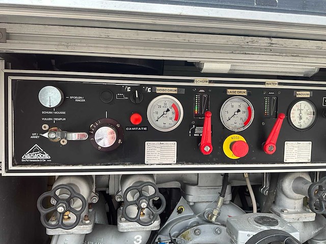 2004 mercedes-benz atego brandweerwagen - afbeelding 29 van  42