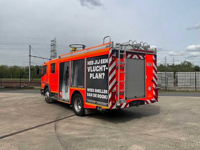 2004 mercedes-benz atego brandweerwagen - afbeelding 24 van  26