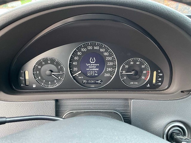 2004 mercedes-benz clk240 cabrio youngtimer - 115.387 km – topstaat - afbeelding 35 van  61