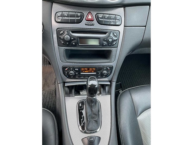 2004 mercedes-benz clk240 cabrio youngtimer - 115.387 km – topstaat - afbeelding 36 van  61