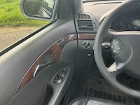 2004 mercedes-benz e200cdi personenauto - afbeelding 16 van  33