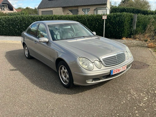 2004 mercedes-benz e200cdi personenauto - afbeelding 7 van  33