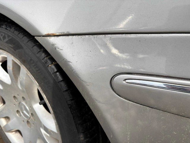 2004 mercedes-benz e270cdi personenauto - afbeelding 16 van  35