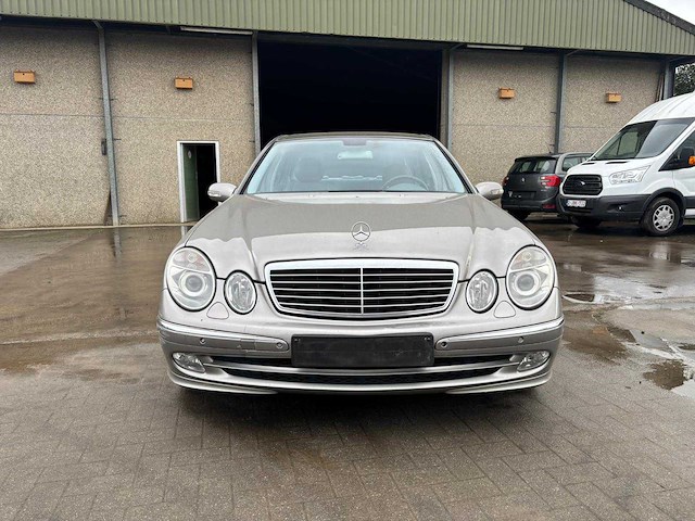 2004 mercedes-benz e270cdi personenauto - afbeelding 19 van  35