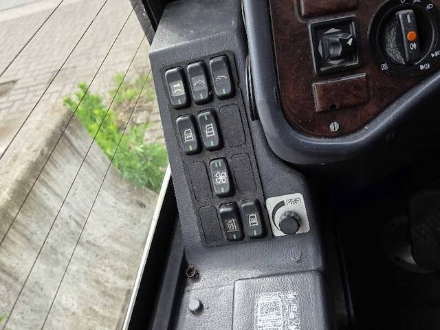 2004 mercedes-benz evobus - busvervoer - afbeelding 8 van  25