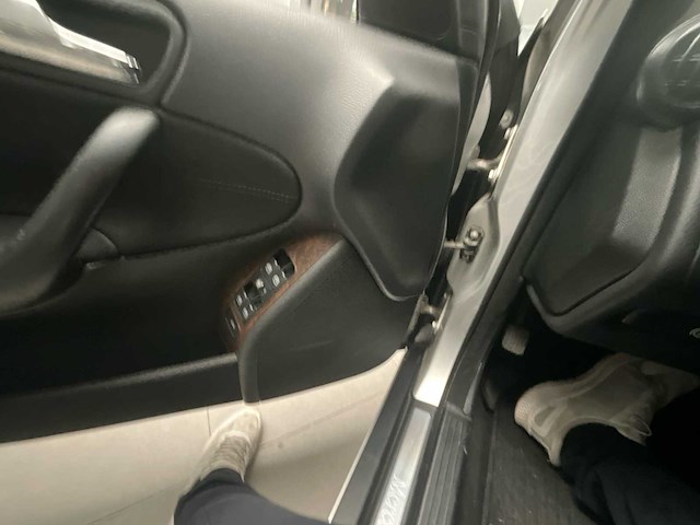 2004 mercedes c180 - personenauto - afbeelding 11 van  21