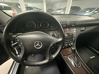 2004 mercedes c180 - personenauto - afbeelding 13 van  21