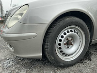 2004 mercedes e220 cdi personenauto - afbeelding 19 van  35