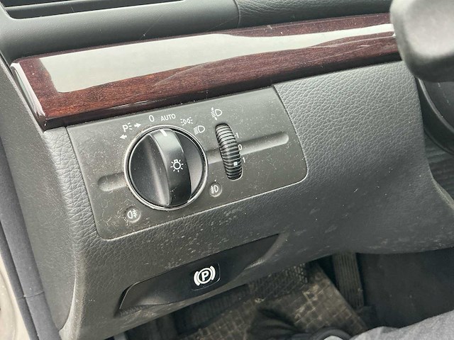 2004 mercedes e220 cdi - afbeelding 8 van  35