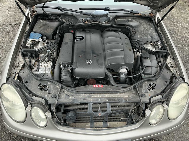 2004 mercedes e220 cdi - afbeelding 25 van  35