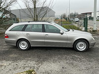 2004 mercedes e220 cdi - afbeelding 23 van  35