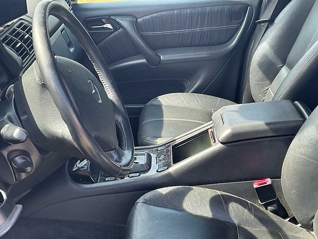 2004 mercedes ml 270 cdi lichte vracht personenauto - afbeelding 3 van  34