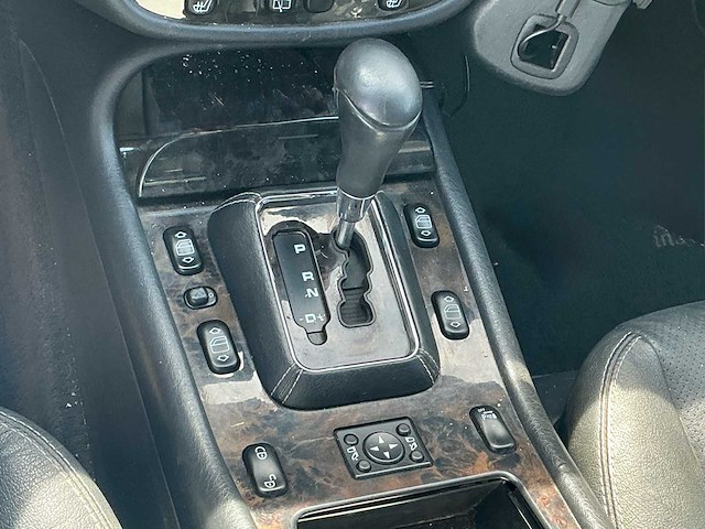 2004 mercedes ml 270 cdi lichte vracht personenauto - afbeelding 8 van  34