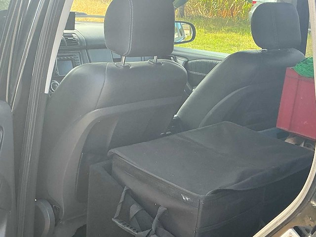 2004 mercedes ml 270 cdi lichte vracht personenauto - afbeelding 11 van  34