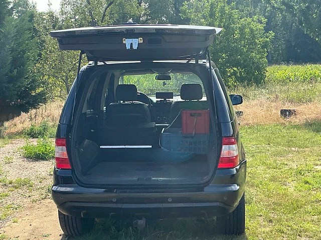 2004 mercedes ml 270 cdi lichte vracht personenauto - afbeelding 17 van  34