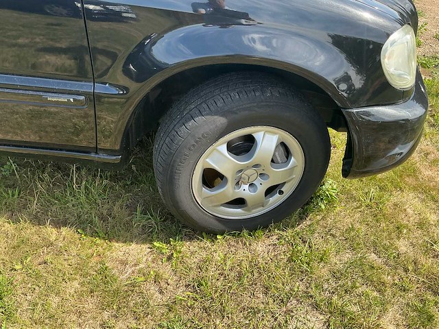 2004 mercedes ml 270 cdi lichte vracht personenauto - afbeelding 20 van  34