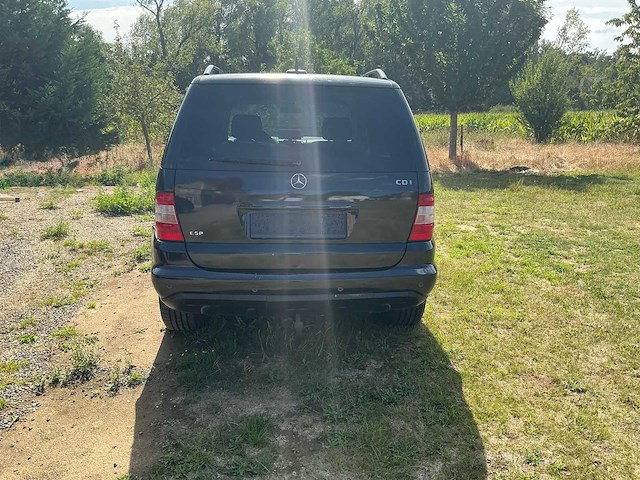 2004 mercedes ml 270 cdi lichte vracht personenauto - afbeelding 21 van  26