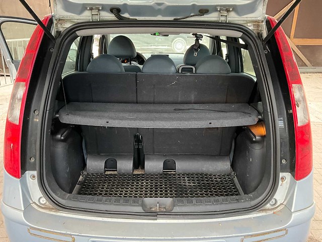 2004 mitsubishi colt personenauto - afbeelding 21 van  33