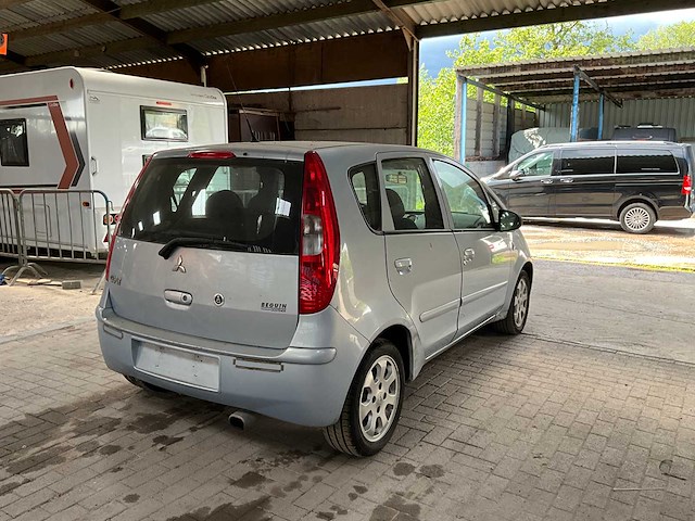 2004 mitsubishi colt personenauto - afbeelding 29 van  33