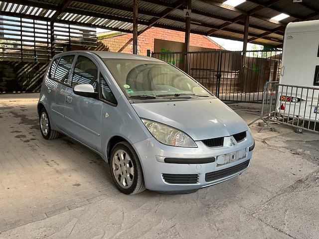 2004 mitsubishi colt personenauto - afbeelding 21 van  28