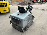 2004 nilfisk sr1100 veegmachines, zelfrijdend - afbeelding 9 van  13