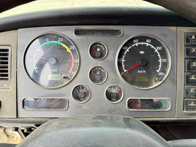 2004 nissan atleon vrachtwagen - afbeelding 2 van  43