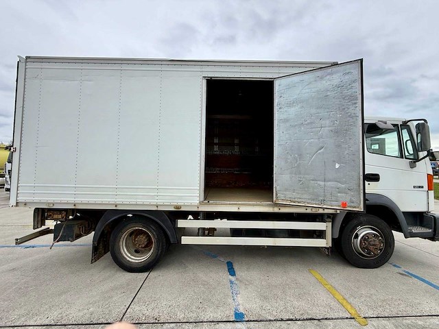 2004 nissan atleon vrachtwagen - afbeelding 8 van  43