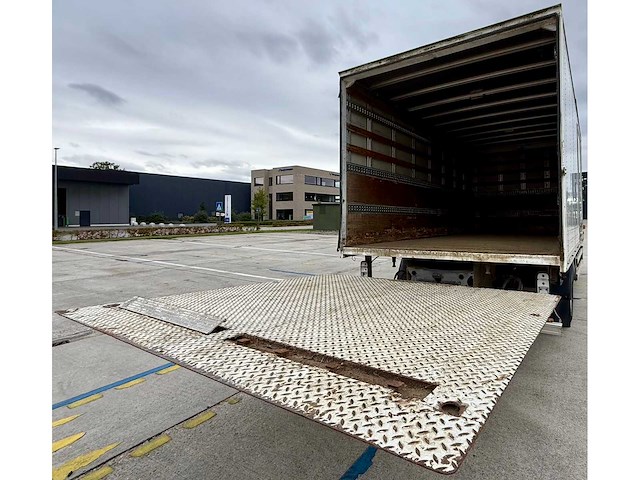 2004 nissan atleon vrachtwagen - afbeelding 9 van  43