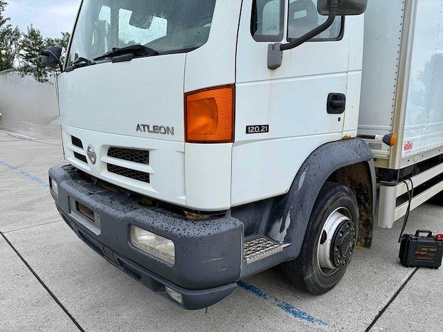 2004 nissan atleon vrachtwagen - afbeelding 19 van  43
