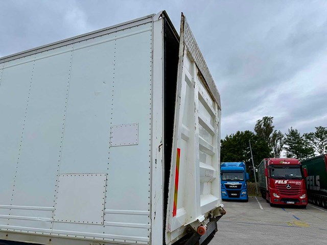2004 nissan atleon vrachtwagen - afbeelding 26 van  43