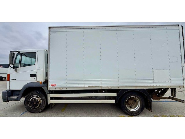 2004 nissan atleon vrachtwagen - afbeelding 42 van  43