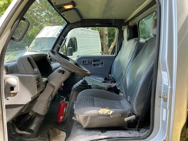 2004 nissan cabstar tl35/e3 - afbeelding 8 van  23