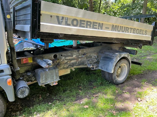 2004 nissan cabstar tl35/e3 - afbeelding 22 van  23