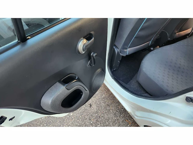2004 nissan micra - afbeelding 17 van  26