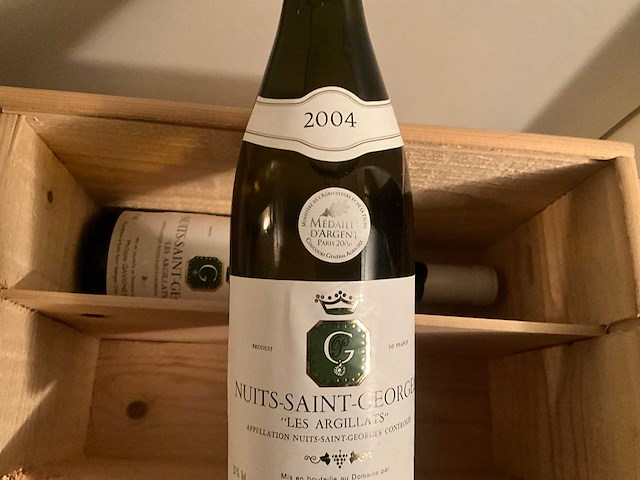 2004 nuits-saint-georges “les argillats” witte wijn (3x) - afbeelding 2 van  3