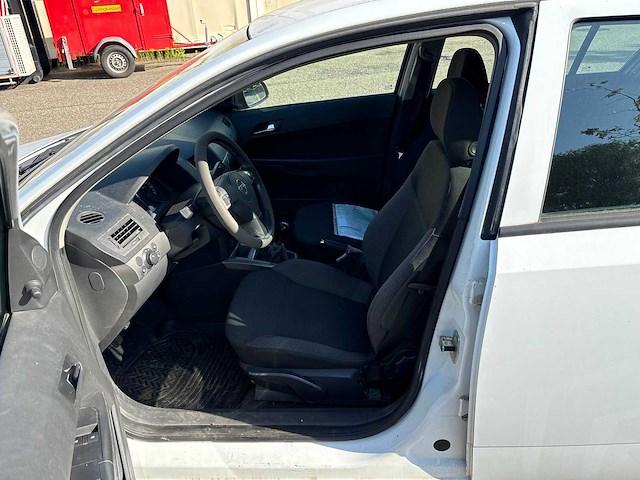2004 opel astra - afbeelding 6 van  26