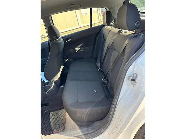 2004 opel astra - afbeelding 13 van  26