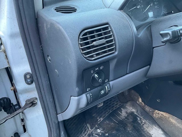 2004 opel combo - afbeelding 8 van  23