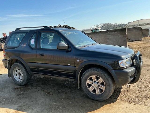 2004 opel frontera personenauto - afbeelding 23 van  35